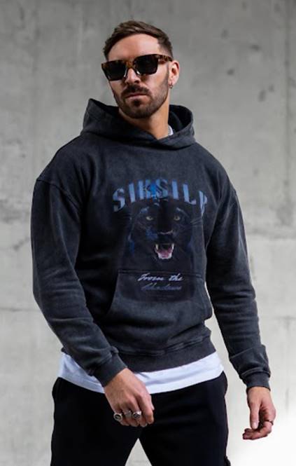 moški SikSilk črn grafični tanek odrezan pulover s kapuco oblačila P00V440